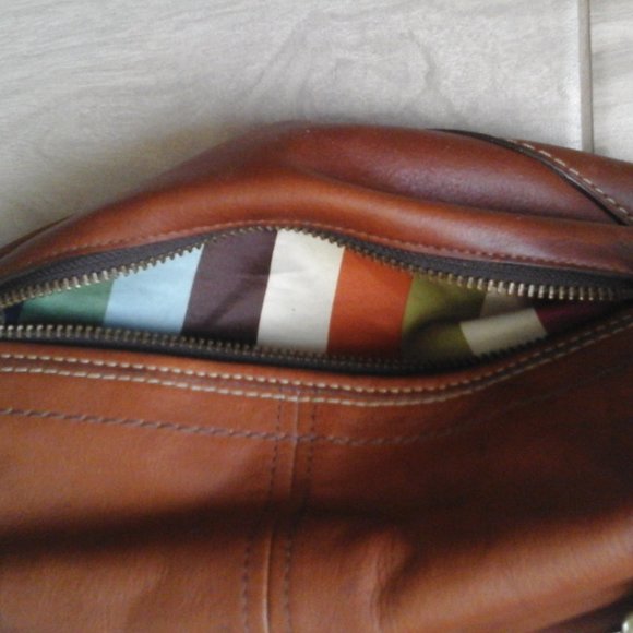 Coach Cognac Brown Leather Multi Pocket Shoulder Handbag.   Size  7x13x4.5 - Picture 8 of 12